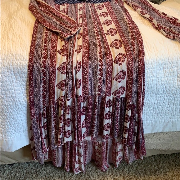 Super cute long sleeve dress! - Picture 2 of 5